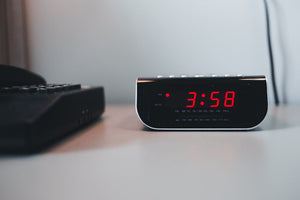 CBD Morning vs Night: How to Time Your Daily Dose