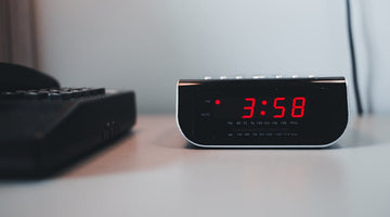 CBD Morning vs Night: How to Time Your Daily Dose